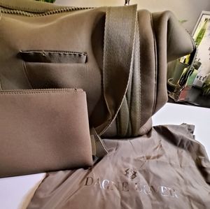 Dagne Dover Landon Carryall